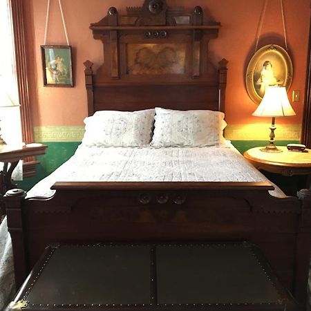 Geiger Victorian Bed And Breakfast Tacoma Eksteriør bilde