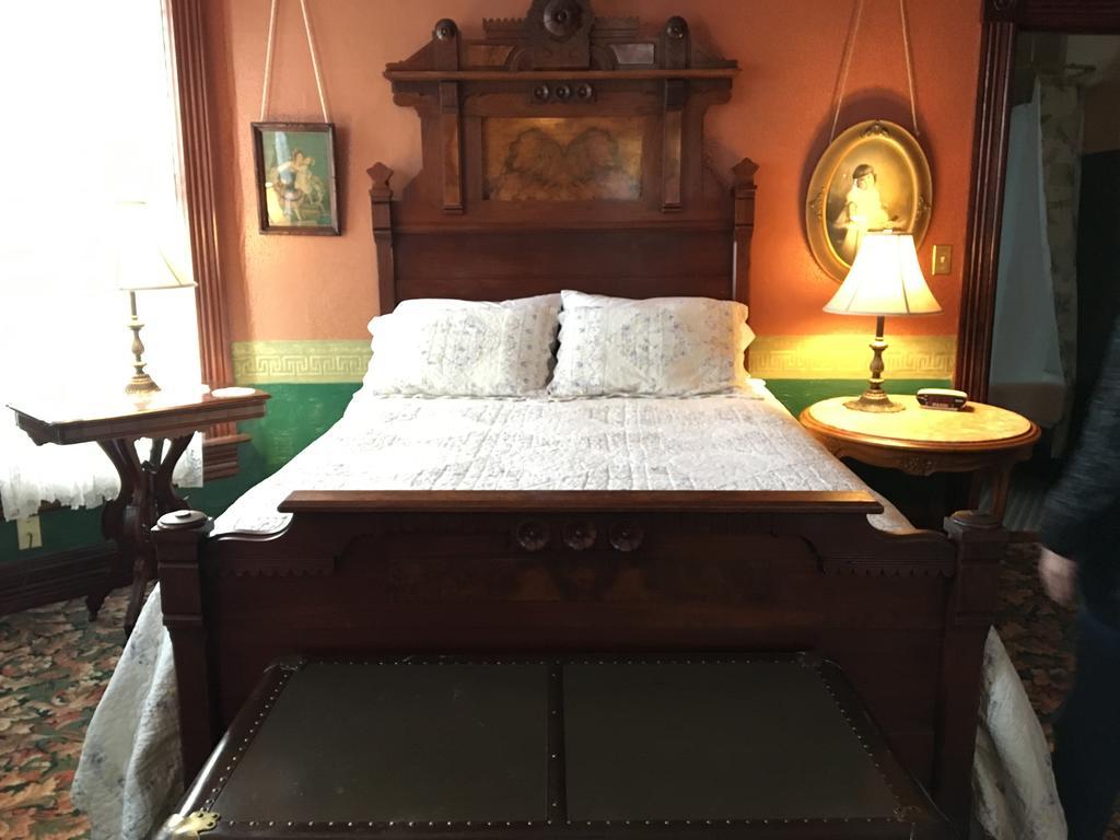 Geiger Victorian Bed And Breakfast Tacoma Eksteriør bilde